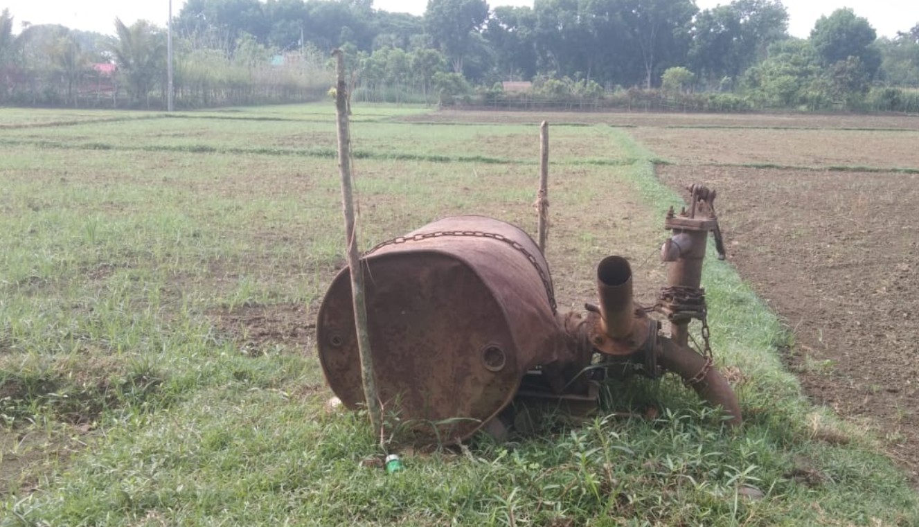 বোয়ালমারীর একটি গ্রাম থেকে মাঠের মোটর চুরির হিড়িক